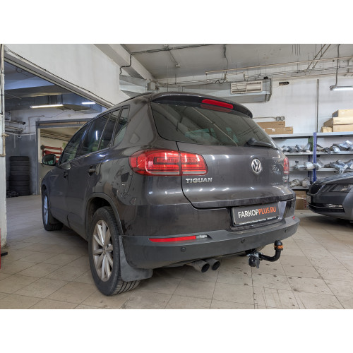 Фаркоп Лидер Плюс на VOLKSWAGEN Tiguan 2007–2016 Арт. V123-A