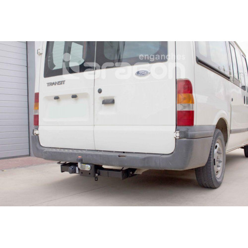 Фаркоп ARAGON на FORD Tourneo 2000–2006  Арт. E2005CC 