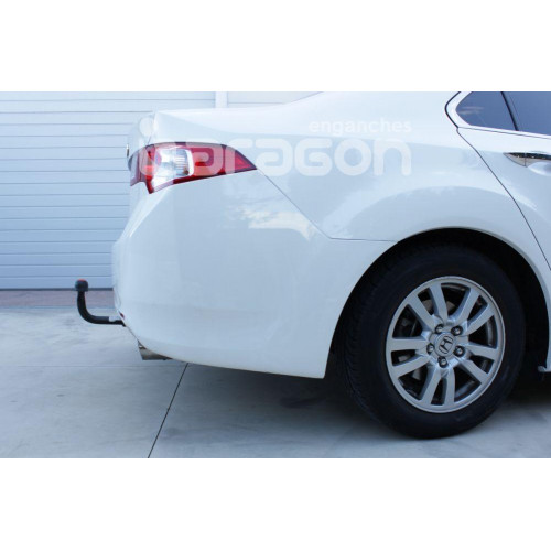 Фаркоп ARAGON на HONDA Accord 2008–2013 Арт. E2402CA