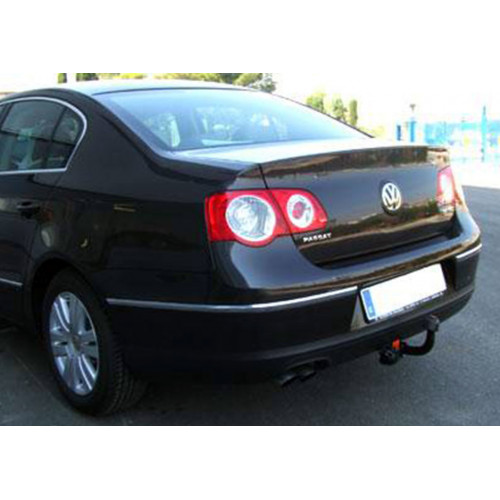 Фаркоп BOSAL (ORIS) на VOLKSWAGEN Passat 2005–2010  Арт. 2185-A (седан и универсал)